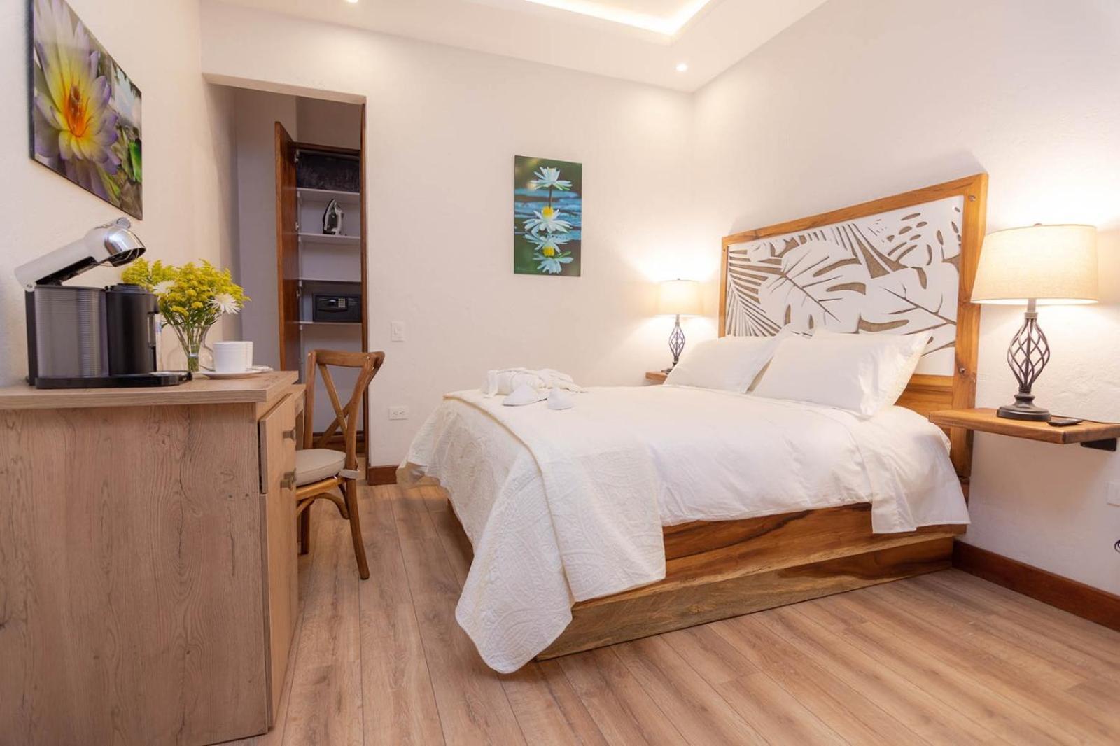 Habitación Doble con vistas al jardín